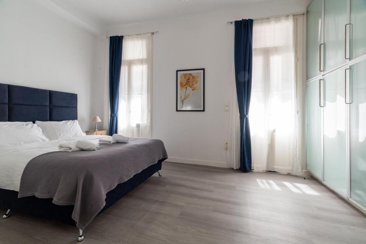 Apollonas Luxurious Apartments Athena Bagian luar foto